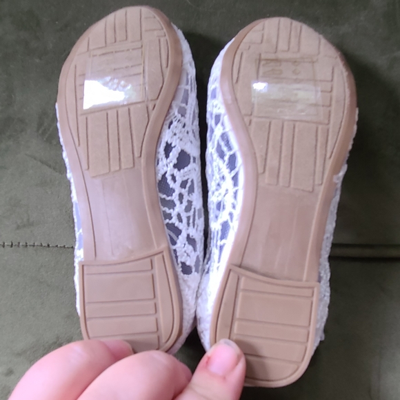 David's Bridal flower girl shoes size 10 - Picture 4 of 6